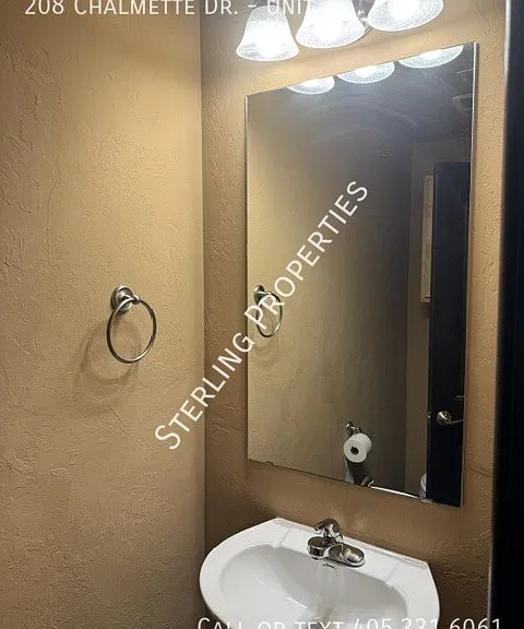 208 Chalmette Dr #1 — Photo 13