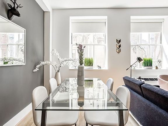 5th image of 63 Wall St APT 1716