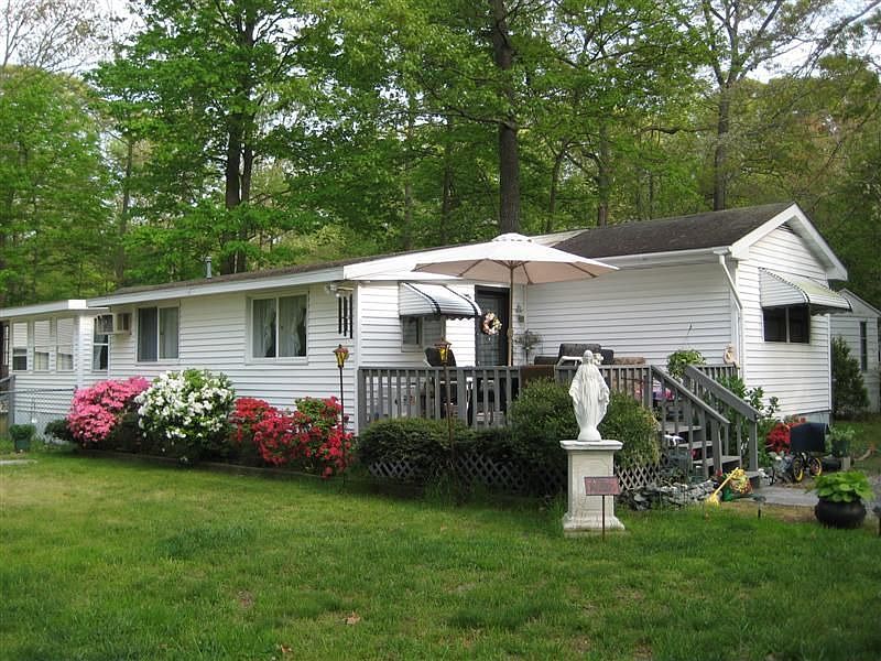 1st image of 34753 W Sherwood Dr