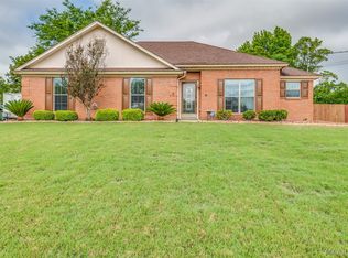 1818 Llanfair Rd, Montgomery, AL 36106