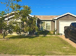 5400 Creek Valley Dr, Arlington, TX 76018