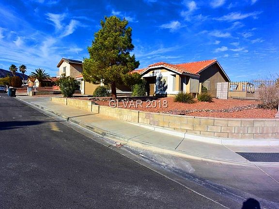 2nd image of 437 Shamrock Dr