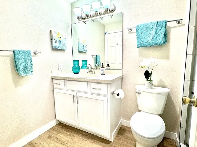 4511 S Donald Ct — Photo 12