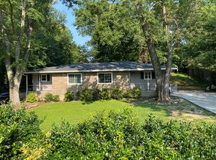 1009 Signal Rd APT B, Signal Mountain, TN 37377