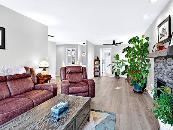 5th image of 1836 Norview Pl