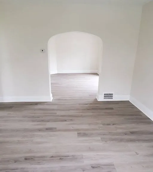 9703 Elwell Ave — Photo 8