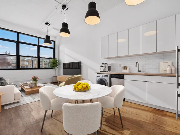 59 Bogart Street image 1 of 11