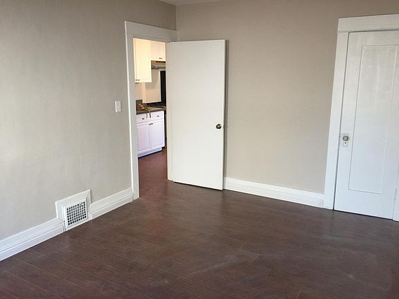 5th image of 367 W Palmer Ave #A
