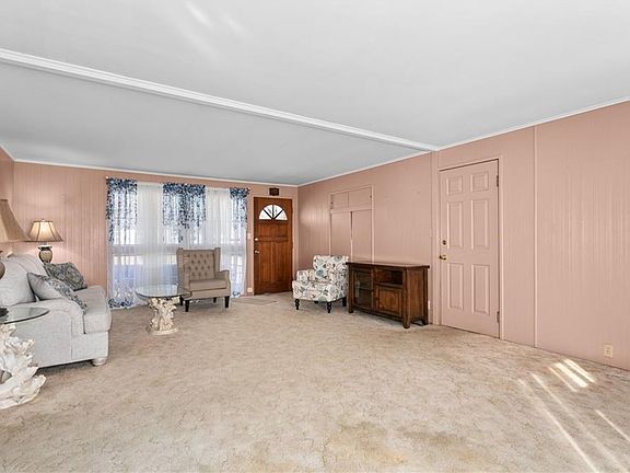 2nd image of 1303 NE 62nd St