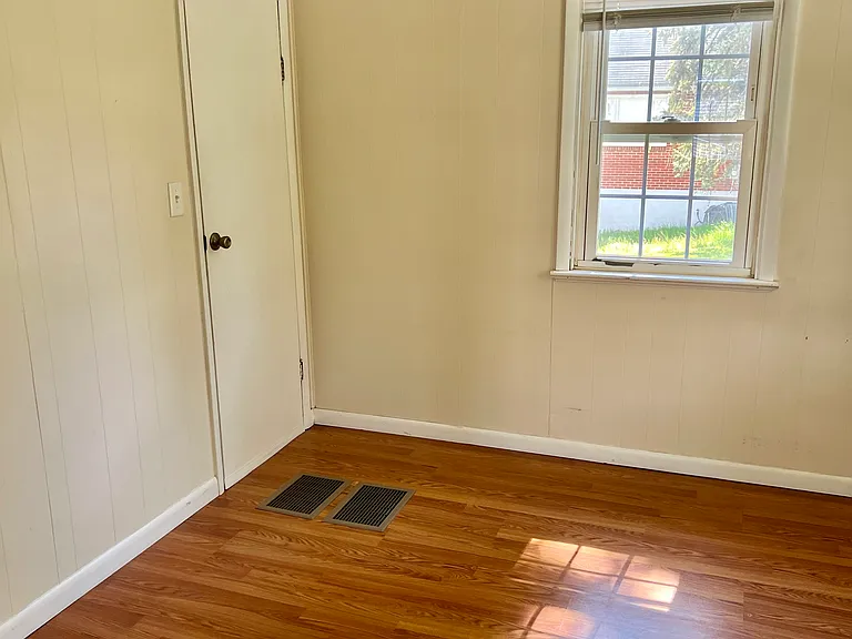 1310 Scott St — Photo 14