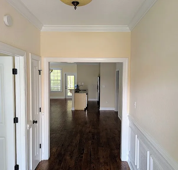 2522 Manassas Way — Photo 3