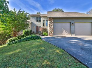 1910 Winding Ridge Trl, Knoxville, TN 37922