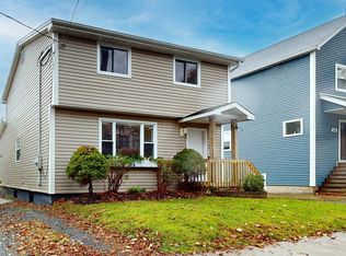 6449 Liverpool St, Halifax, NS B3L1Y3