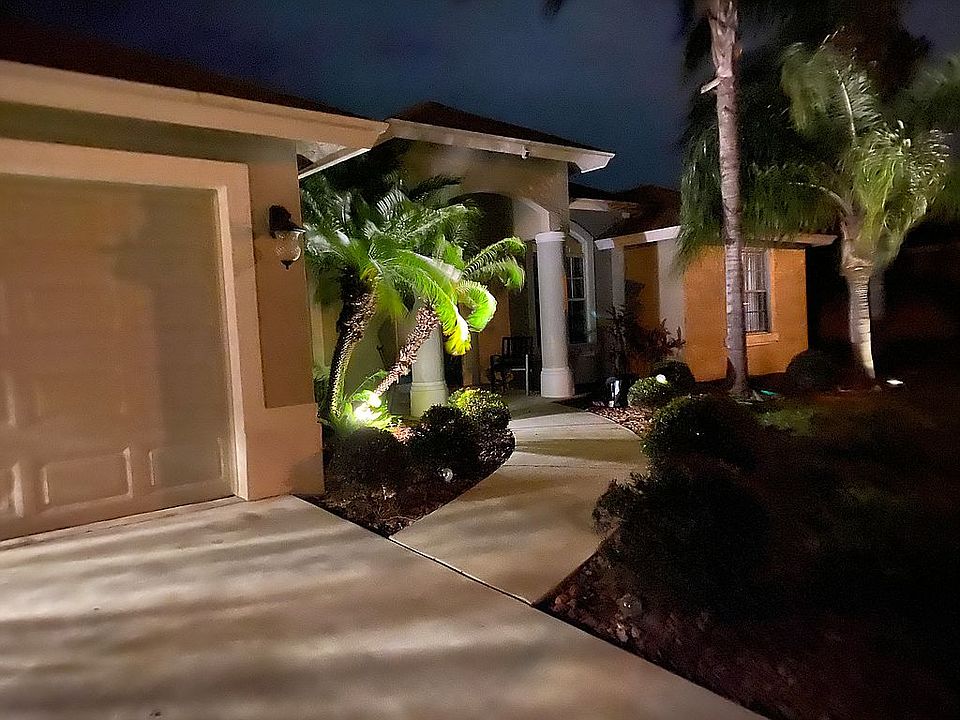 2nd image of 3362 SW Mundy St