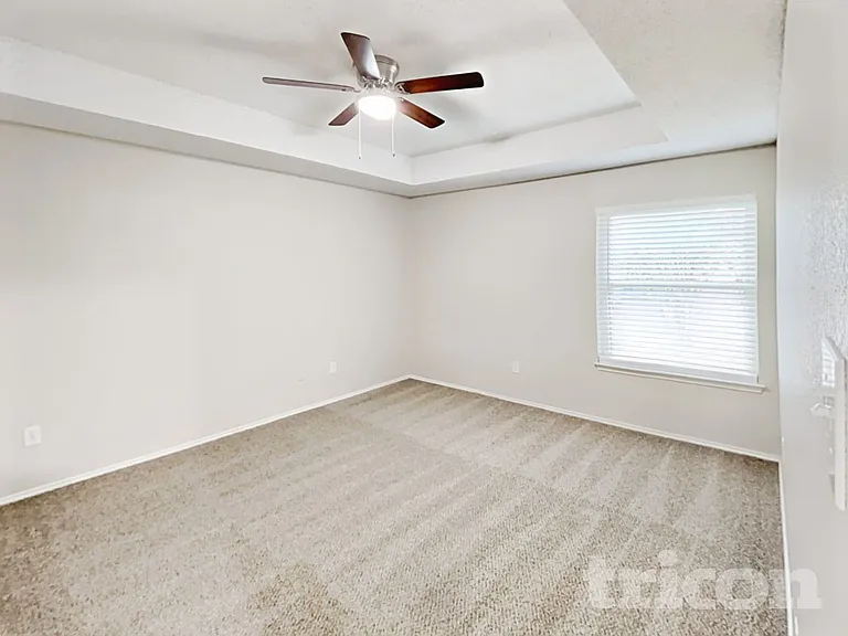 433 Candlestick Trl — Photo 9