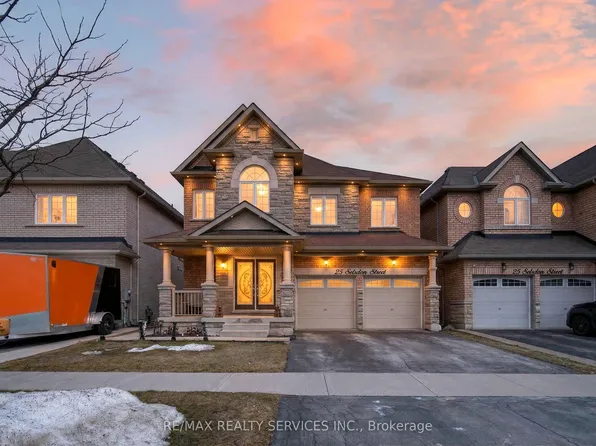 25 Selsdon St, Brampton, ON L6X 3C4