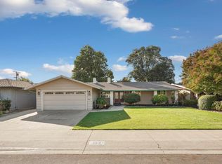 1131 Green Oaks Way, Lodi, CA 95240