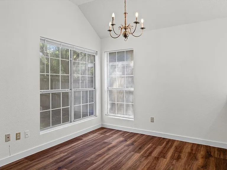 2907 Shotgun Ln — Photo 6