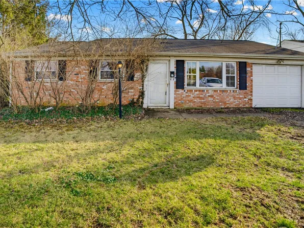 1655 E Crescentville Rd, Cincinnati, OH 45246