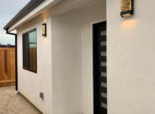 7314 Dinwiddie St #B, Downey, CA 90241