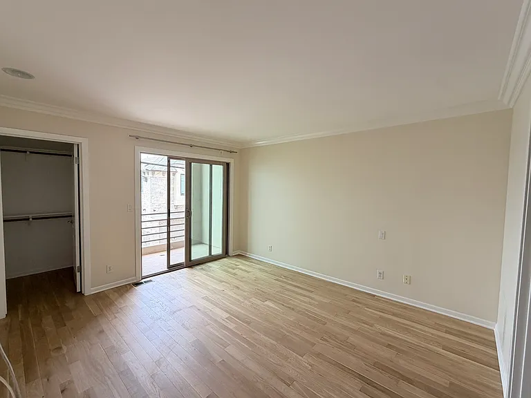 4006 Ocean Dr — Photo 7