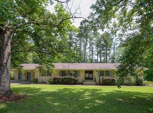 105 Pinewood Dr, Newton, MS 39345