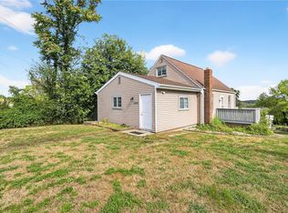 2205 Conway Wallrose Rd, Freedom, PA 15042