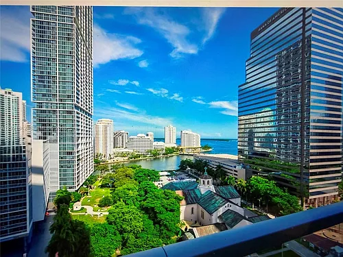 500 Brickell Ave #1600 Photo 1