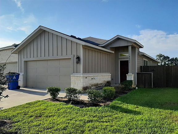 2nd image of 9777 Grosbeak Ln