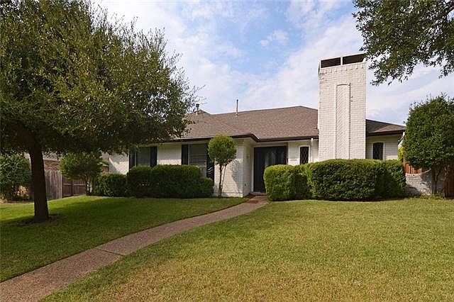 1st image of 1621 Brazos Trl