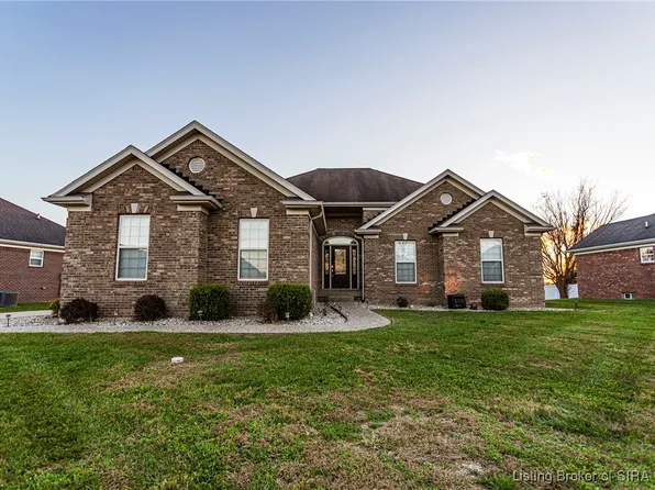 3122 Ambercrest, Jeffersonville, IN 47130