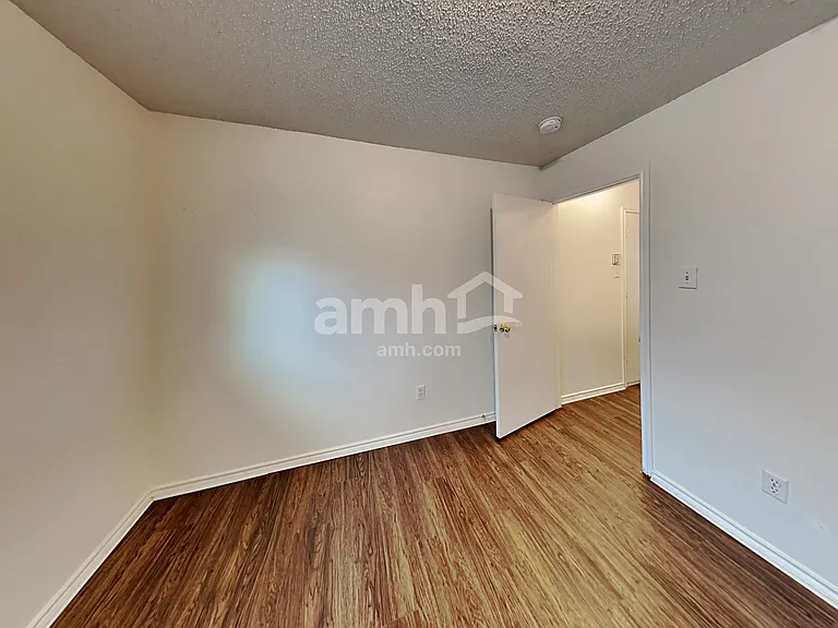 10109 Chapel Glen Ter — Photo 18