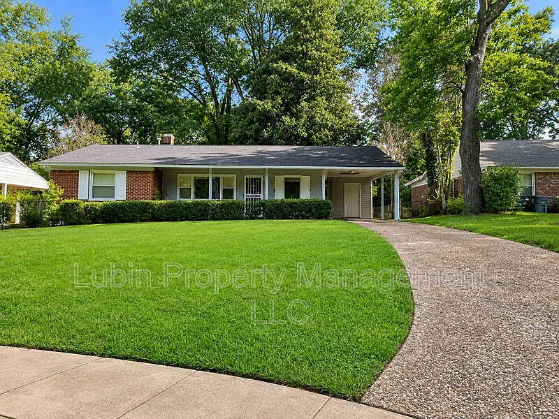 East Memphis — Photo 1
