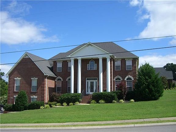 2nd image of 931 Stewart Valley Dr