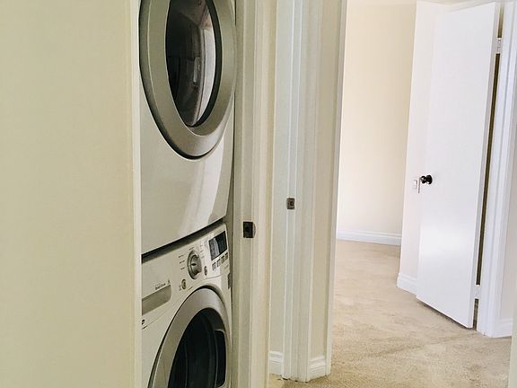 4th image of 1109 Tivoli Ln Unit 126