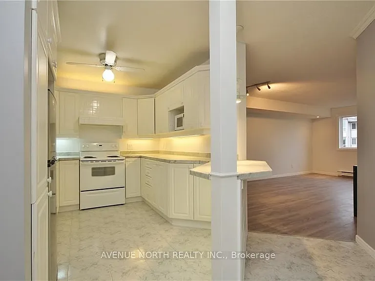 318 Lorry Greenberg Dr #308 — Photo 5