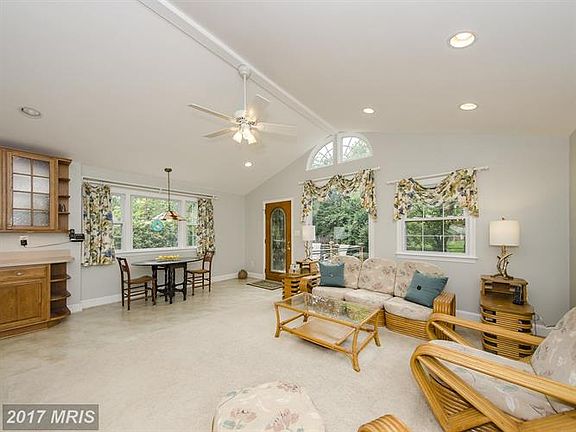 5th image of 6241 27th St N