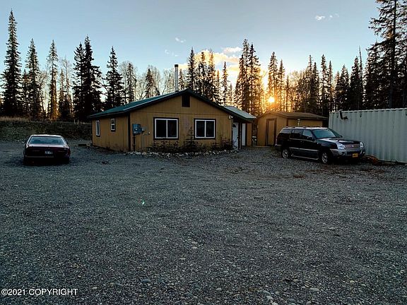5th image of 53155 Rambling Rd