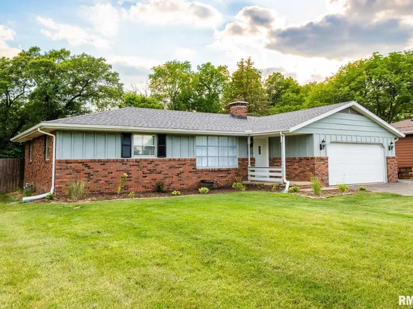 1616 Springfield Rd, East Peoria, IL 61611