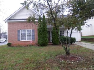 1703 Harte Cres, Charlotte, NC 28216