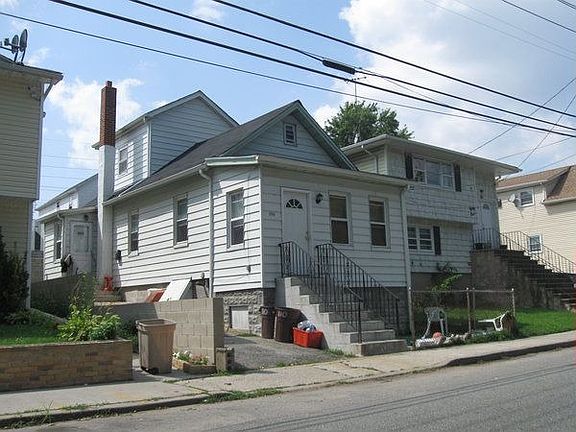 3rd image of 110 Hendrickson Ave