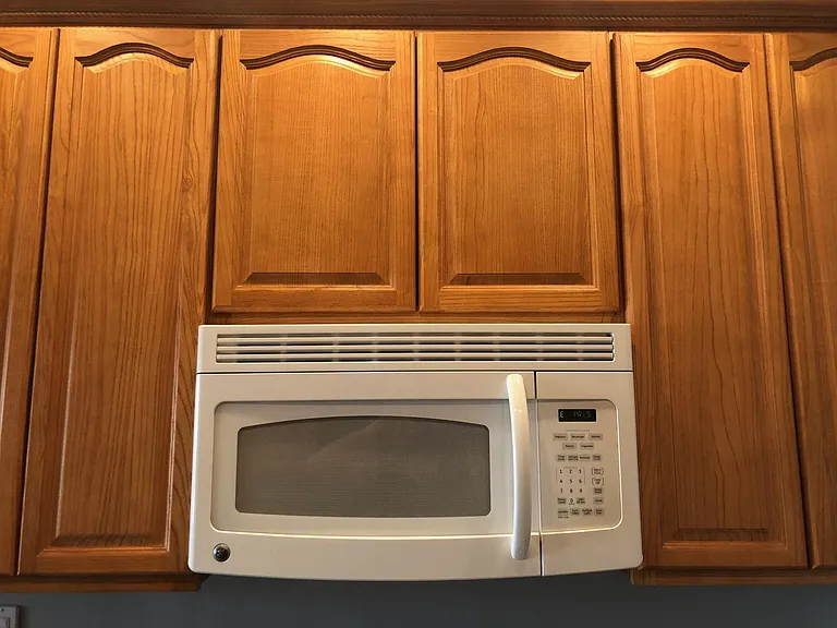 114 W Eulalia St #4 — Photo 31