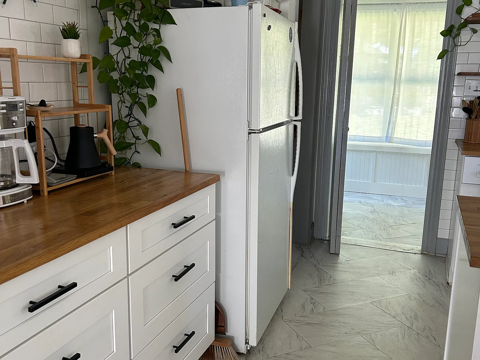 3 bed, 1260 sqft, $2,050 — Photo 4