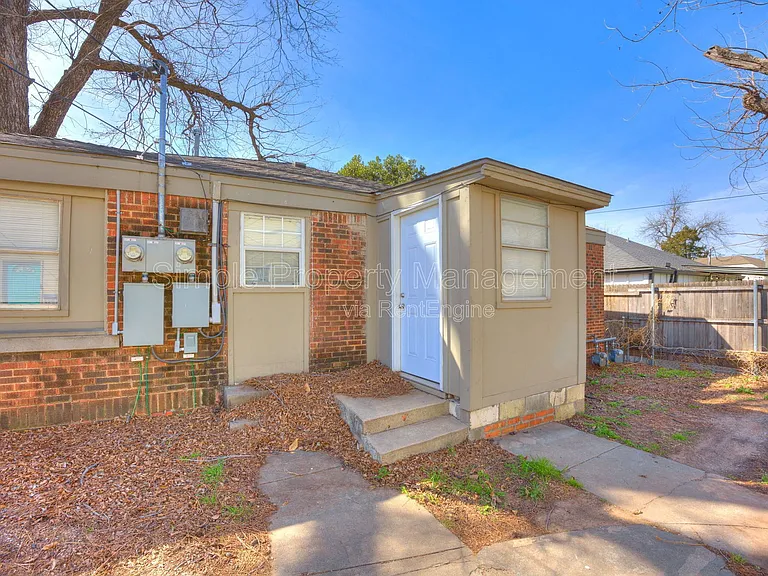 2357 W Park Pl — Photo 17