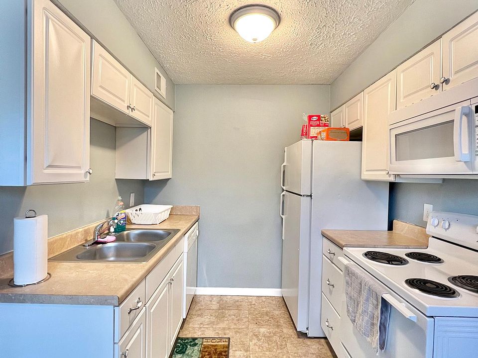 1st image of 1309 Powhatan Trl APT 3