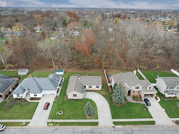 4th image of 912 Glendale Dr