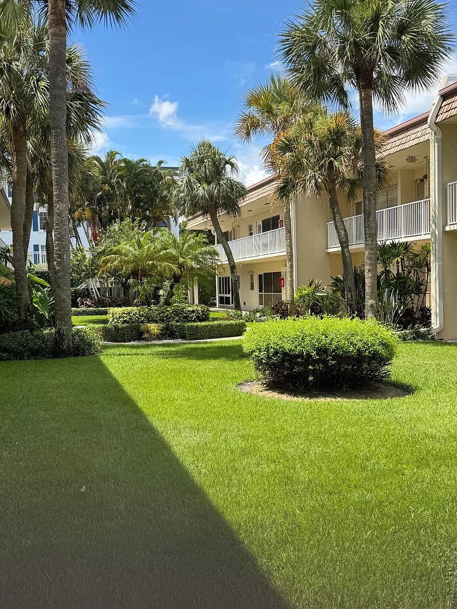 Building Photo - 640 Snug Harbor Dr #F6