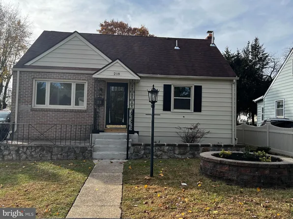 218 Hilliard T Moore Ave, Lawnside, NJ 08045