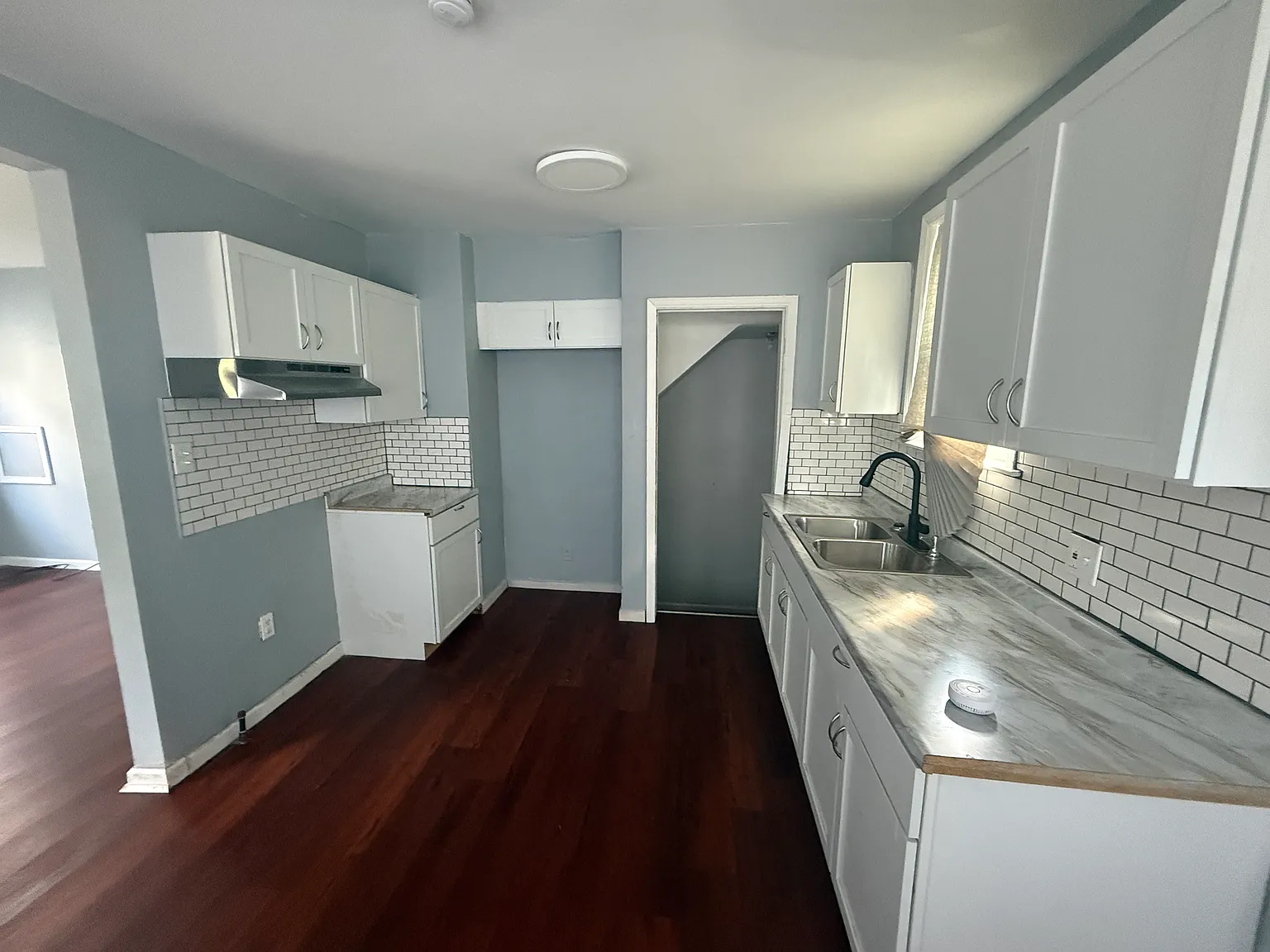 Very cute westside bungalow. — Photo 2