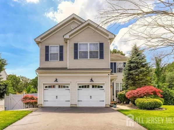 56 Berkshire Way, East Brunswick, NJ 08816